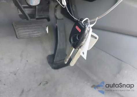 2009 Honda Civic Lx z USA, uszkodzony, nr VIN 1HGFA165X9L000696